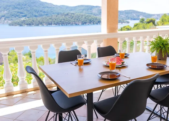 Diana Holiday home Vela Luka