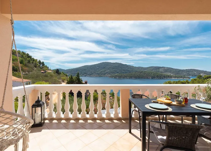 Holiday home Diana Vela Luka